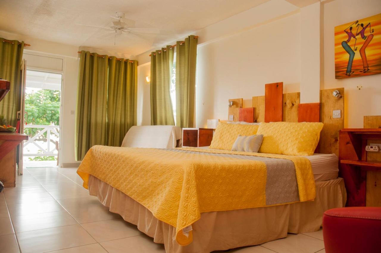 The Champs Hotel Portsmouth Ngoại thất bức ảnh